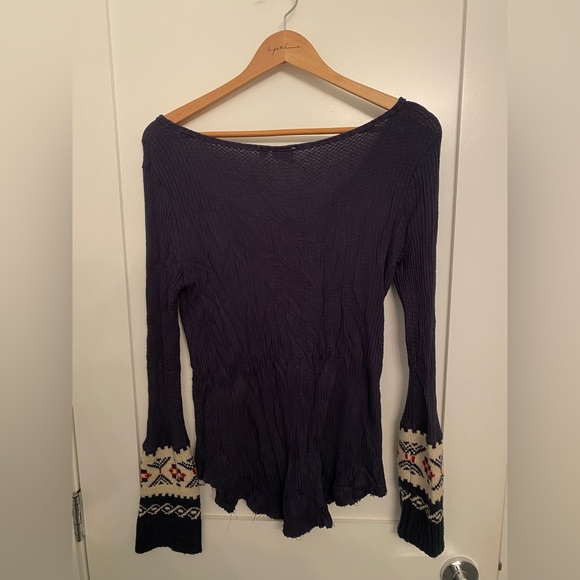 Blue Henley with Knit Sleeves. - Picture 2 of 5